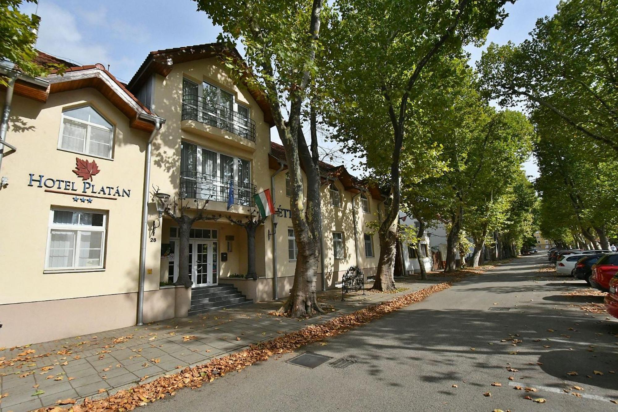 Hotel Platan Székesfehérvár Exterior foto